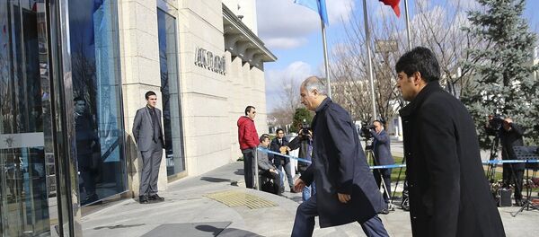 Başbakan Binali Yıldırım, AK Parti hükümetleri döneminde bakanlık görevinde bulunan isimleri Genel Merkez'de düzenlenen kahvaltıda ağırladı. - Sputnik Türkiye