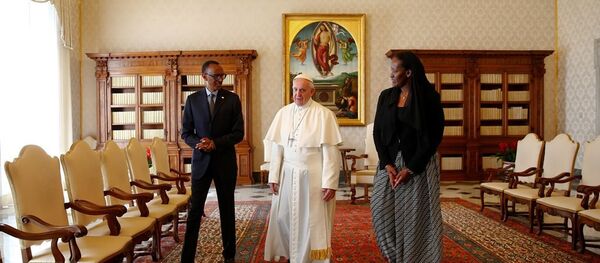 Papa Francis - Paul Kagame - Sputnik Türkiye