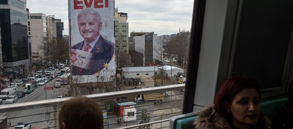 AK Parti / Binali Yıldırım / Referandum - Sputnik Türkiye