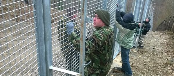 Bulgar aktivistler, Türkiye sınırını çitlerle kapatıyor - Sputnik Türkiye