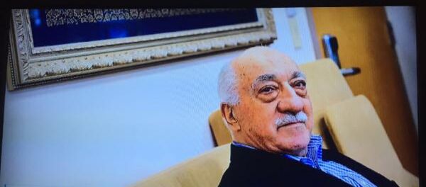 'CIA, Gülen'in gizlice Türkiye'ye gönderilmesini konuştu' iddiası - Sputnik Türkiye