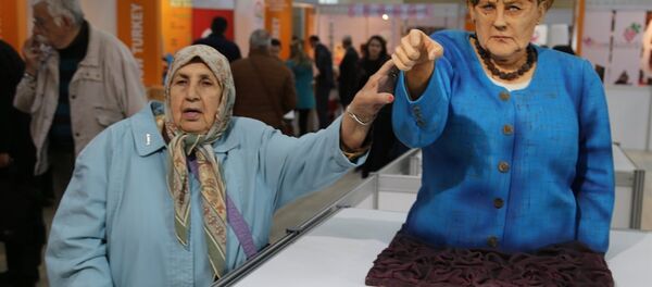 Merkel'in pastadan heykeli yapıldı. - Sputnik Türkiye