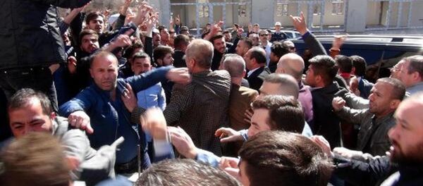 Sinan Oğan'ın Yozgat toplantısında arbede - Sputnik Türkiye