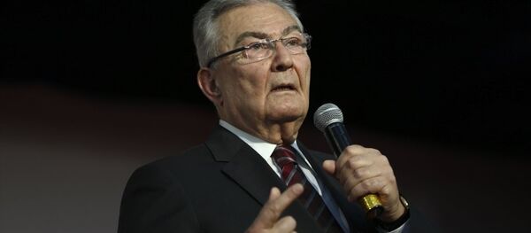 Deniz Baykal - Sputnik Türkiye