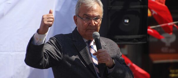 Deniz Baykal - Sputnik Türkiye