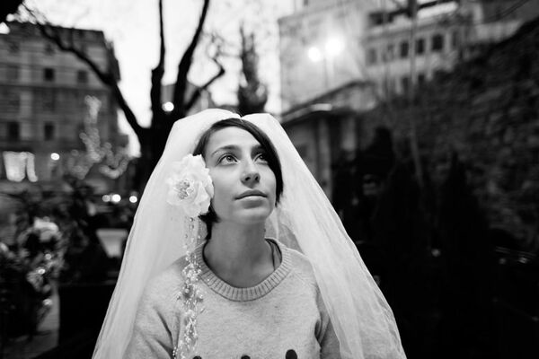 Sanatçılar ölümünün 9. yılında Pippa Bacca’nın duvağını taktı - Sputnik Türkiye