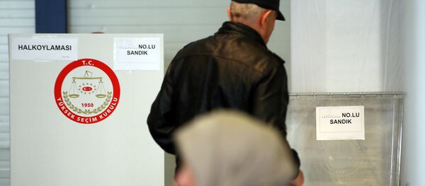 Almanya'daki Türkler anayasa değişikliği referandumunda oy kullandı. - Sputnik Türkiye