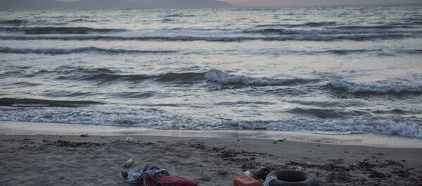 Kuşadası Davutlar açıklarında batan mülteci botunda bulunan 22 Suriyeli göçmenden 11'i yaşamını yitirdi - Sputnik Türkiye