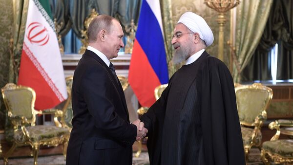 Rusya Devlet Başkanı Vladimir Putin- İran Cumhurbaşkanı Hasan Ruhani - Sputnik Türkiye
