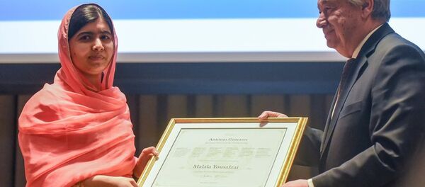 Nobel Barış Ödülü sahibi Malala Yusufzay - BM Genel Sekreteri Antonio Guterres - Sputnik Türkiye
