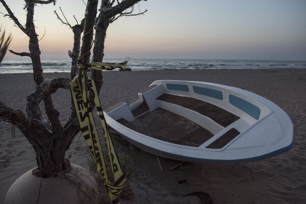 'Büyük bir sığınmacı grubu Yunanistan'da kapana kısılmış durumda' - Sputnik Türkiye