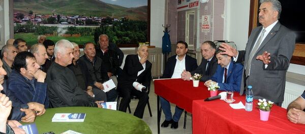 Hayati Yazıcı - Sputnik Türkiye