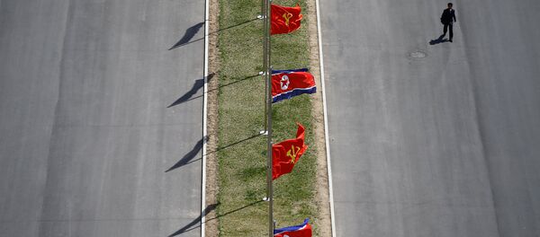 Son günlerde, Kuzey Kore'nin eski devlet başkanı Kim Il-sung'un cumartesi günkü 105. doğum yıldönümü nedeniyle Pyongyang hükümetinin nükleer deneme gerçekleştirebileceği iddiaları gündeme getirilmişti. - Sputnik Türkiye