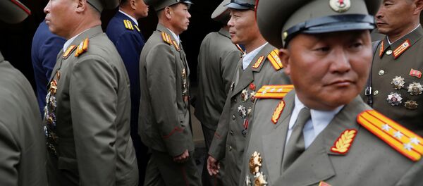 Kuzey Koreli subaylar - Sputnik Türkiye