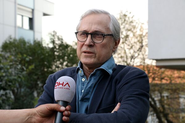 Gazeteci-yazar Ali Bayramoğlu  - Sputnik Türkiye