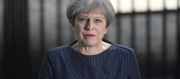 İngiltere Başbakanı Theresa May İngiltere Başbakanı Theresa May - Sputnik Türkiye
