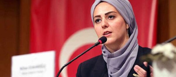 Nilhan Osmanoğlu - Sputnik Türkiye