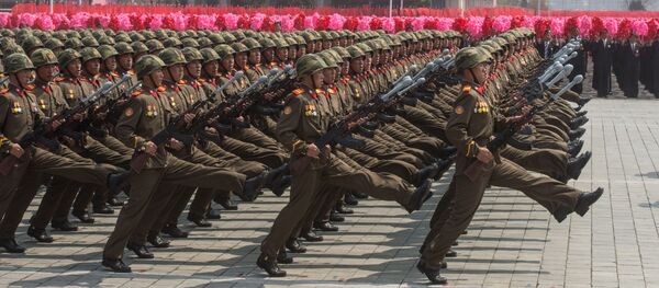 Kuzey Kore’nin kurucusu Kim İl-sung’un 105. doğum günü vesilesiyle düzenlenen kutlama etkinlikleri. - Sputnik Türkiye