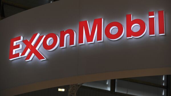 Logo of US oil and gas giant ExxonMobil - Sputnik Türkiye