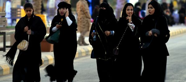 Suudi Arabistan'da kadın hakları / Suudi kadını Suudi Arabistan'da kadın hakları / Suudi kadını - Sputnik Türkiye