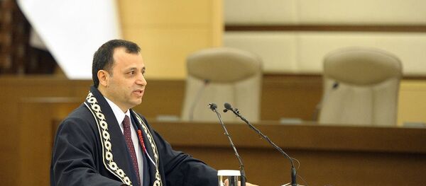Anayasa Mahkemesi (AYM) Başkanı Zühtü Arslan Anayasa Mahkemesi (AYM) Başkanı Zühtü Arslan - Sputnik Türkiye