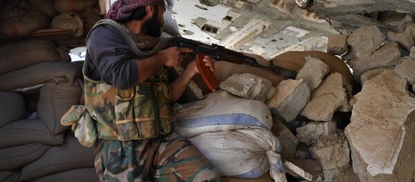 Suriye ordusu, IŞİD’in saldırılarını püskürüyor. - Sputnik Türkiye