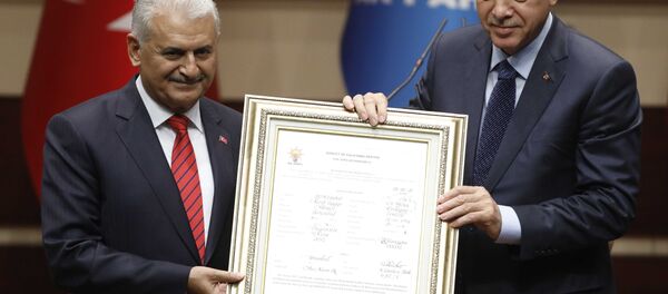 Cumhurbaşkanı Erdoğan, AK Parti'ye üye oldu Cumhurbaşkanı Erdoğan, AK Parti'ye üye oldu - Sputnik Türkiye