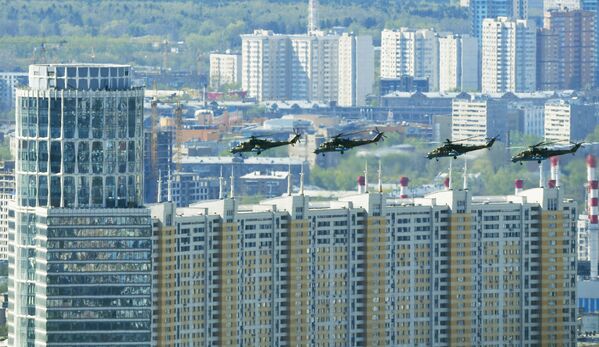 Mi-35 saldırı helikopterleri. - Sputnik Türkiye