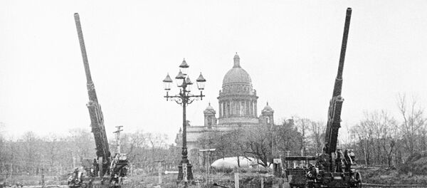 Kuşatma altında Leningrad. - Sputnik Türkiye