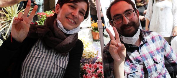 Nuriye Gülmen ve Semih Özakça açlık revinde - Sputnik Türkiye