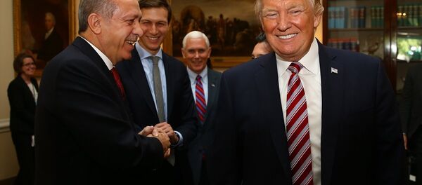 ABD Başkanı Donald Trump ve Cumhurbaşkanı Recep Tayyip Erdoğan ABD Başkanı Donald Trump ve Cumhurbaşkanı Recep Tayyip Erdoğan - Sputnik Türkiye