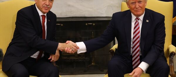 ABD Başkanı Donald Trump ve Cumhurbaşkanı Recep Tayyip Erdoğan - Sputnik Türkiye