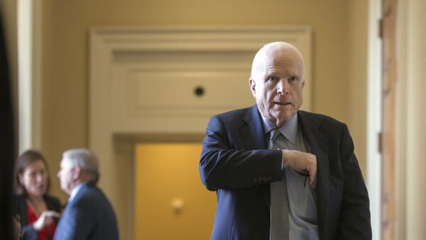 Senate Armed Services Committee Chairman John McCain, R-Ariz., leaves a closed-door GOP policy luncheon at the Capitol in Washington - Sputnik Türkiye