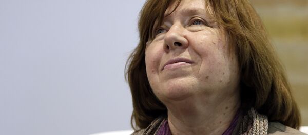 Svetlana Aleksiyeviç - Sputnik Türkiye