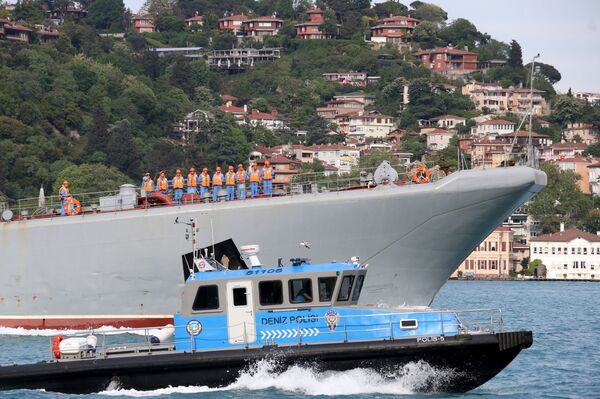 Rus Karadeniz Filosu'na bağlı savaş gemisi - Sputnik Türkiye