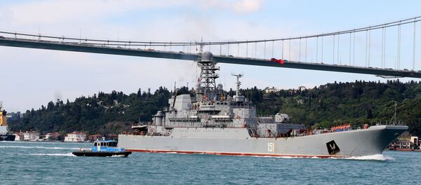 Rus Karadeniz Filosu'na bağlı savaş gemisi - Sputnik Türkiye