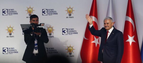 AK Parti 3. Olağanüstü Büyük Kongresi - Başbakan Binali Yıldırım - Sputnik Türkiye