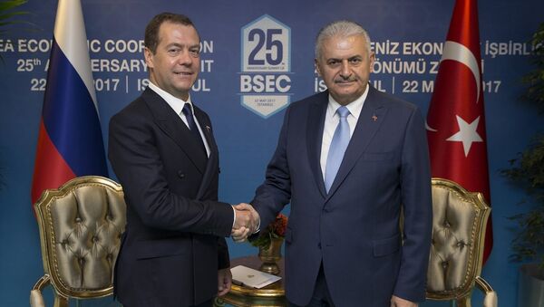 Başbakan Binali Yıldırım-Rusya Başbakanı Dmitriy Medvedev - Sputnik Türkiye