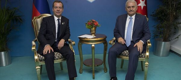 Başbakan Binali Yıldırım-Rusya Başbakanı Dmitriy Medvedev - Sputnik Türkiye