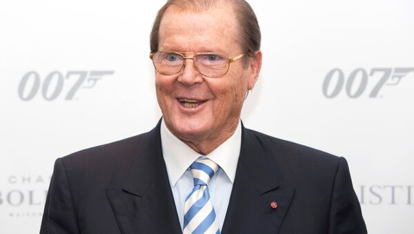 Roger Moore - Sputnik Türkiye