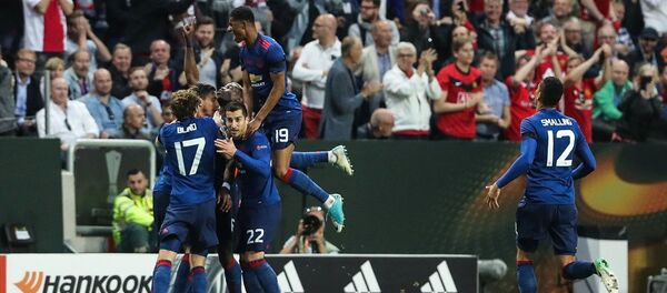 Manchester United, UEFA Avrupa Ligi finalinde Ajax'ı 2-0 yenerek şampiyon oldu - Sputnik Türkiye