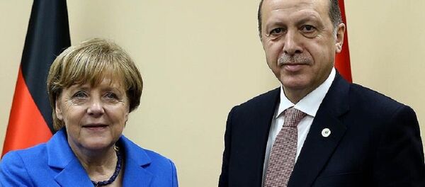 Almanya Başbakanı Angela Merkel ve Cumhurbaşkanı Recep Tayyip Erdoğan - Sputnik Türkiye