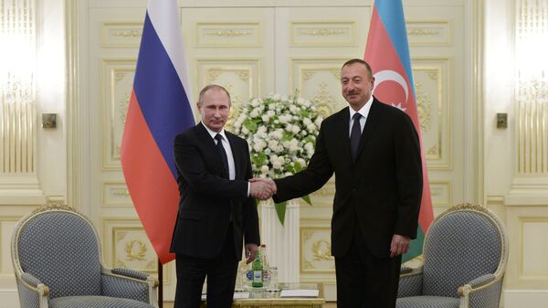 Azerbaycan Cumhurbaşkanı İlham Aliyev- Rusya Devlet Başkanı Vladimir Putin - Sputnik Türkiye