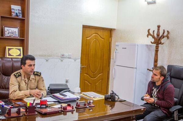 Hikmet, Peşmergelerin eğitilip donatılması çok anlamlı. Fedakar Peşmerge güçlerine katkı yapacaktır dedi. - Sputnik Türkiye