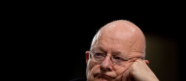 Eski ABD Ulusal İstihbarat Direktörü James Clapper - Sputnik Türkiye