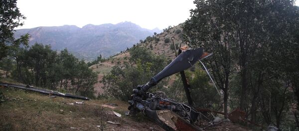 Şırnak'ta düşen helikopterin enkazı - Sputnik Türkiye