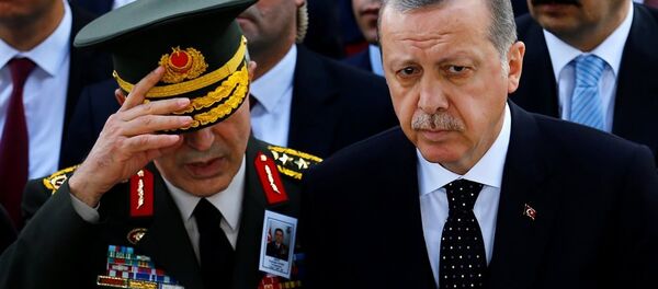 Genelkurmay Başkanı Hulusi Akar - Cumhurbaşkanı Recep Tayyip Erdoğan - Sputnik Türkiye