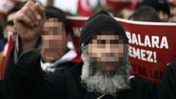 Atatürk'e sosyal medyada hakaret eden El Kaide'ci tutuklandı - Sputnik Türkiye