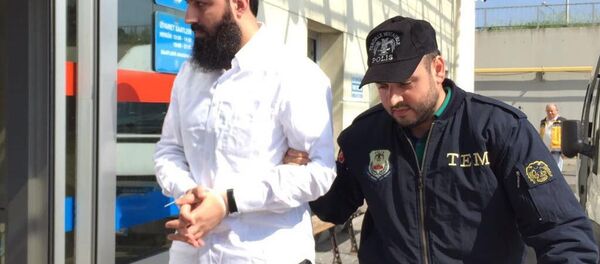 Halis Bayancuk - Sputnik Türkiye