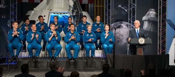 NASA'ya 12 yeni astronot seçildi - Sputnik Türkiye